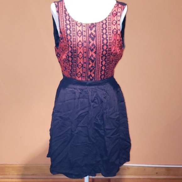 FOREVER 21 Baka beauty fit and flare dress size M - Picture 3 of 5